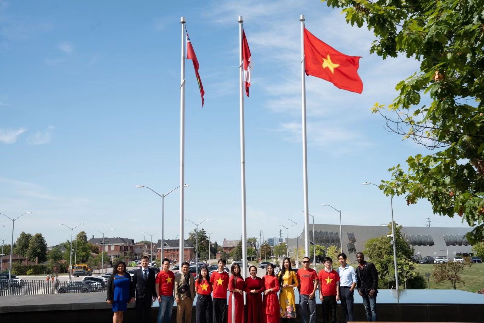Người Việt tại Canada tự hào hướng về Tổ quốc