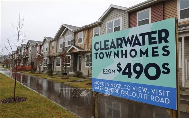Canada để ngỏ khả năng điều chỉnh quy định đối với sinh viên và lao động nước ngoài 